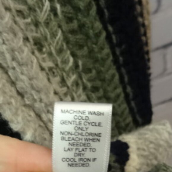 Cato, Like New Green, Blue, Gray, Tan, Cream 3 Quarter Sleeve Cardigan - Picture 5 of 5